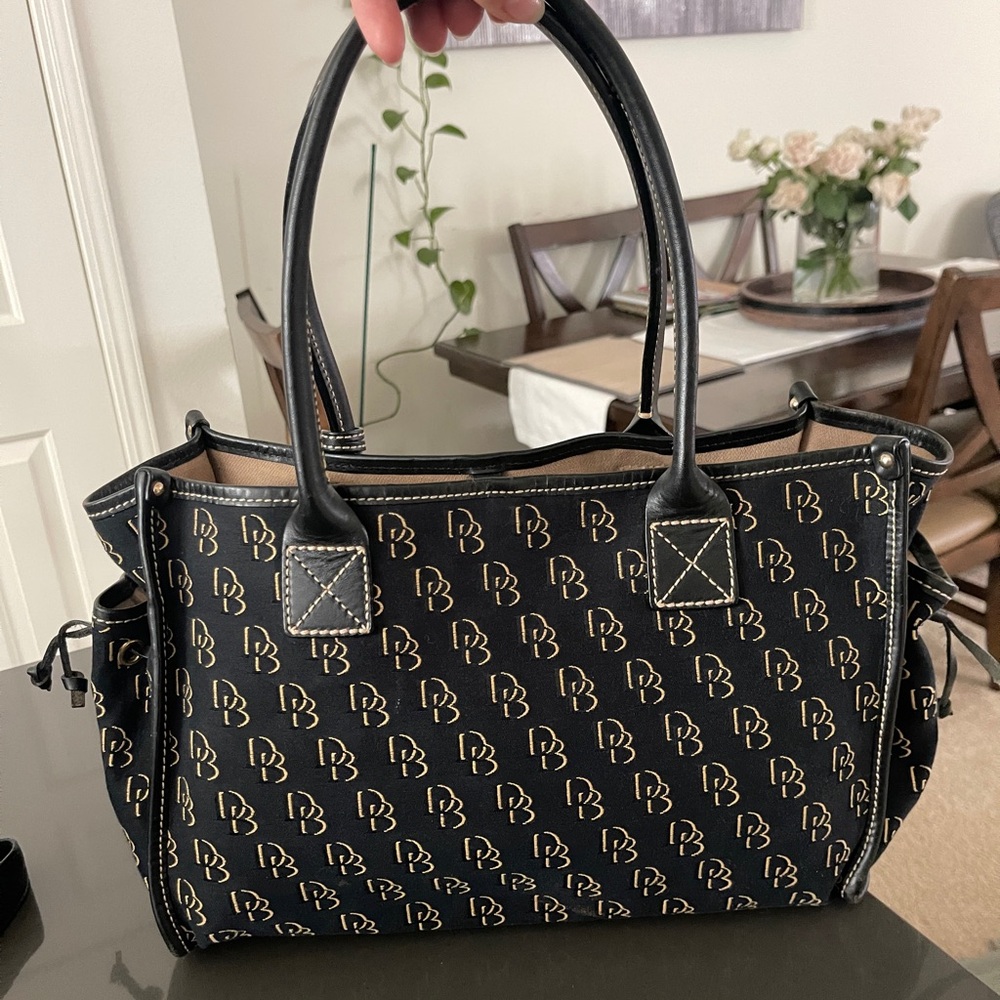 Dooney & Bourke Black and Gold Designer Tote Bag